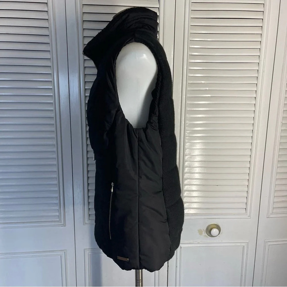 Women’s Calvin Klein Puffy Vest Medium - Picture 6 of 11